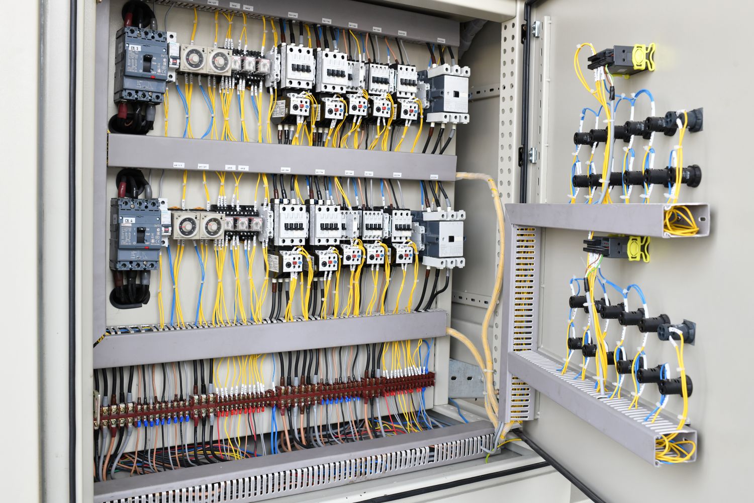 Professional Certificate of Competency in Substation Design (Main Equipment)